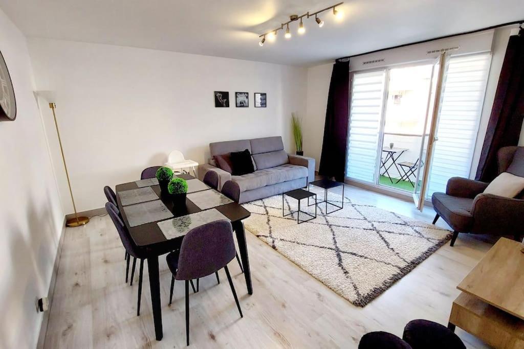 Cosy Home 2, 2 Chambres, 6 Personnes, 3 Min Gare, Parking Cergy Exteriér fotografie