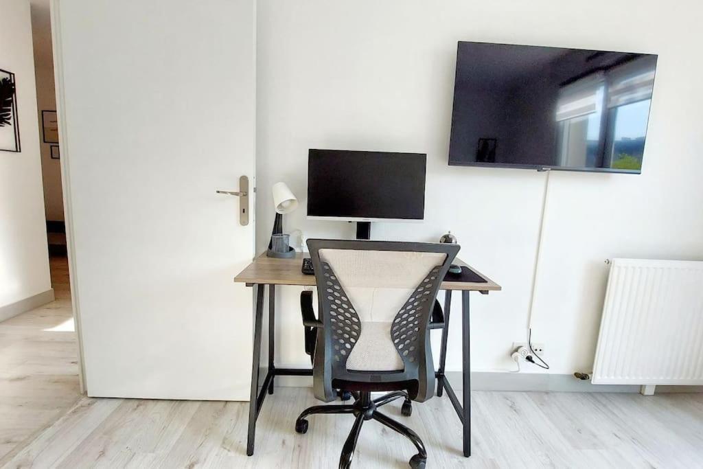 Cosy Home 2, 2 Chambres, 6 Personnes, 3 Min Gare, Parking Cergy Exteriér fotografie