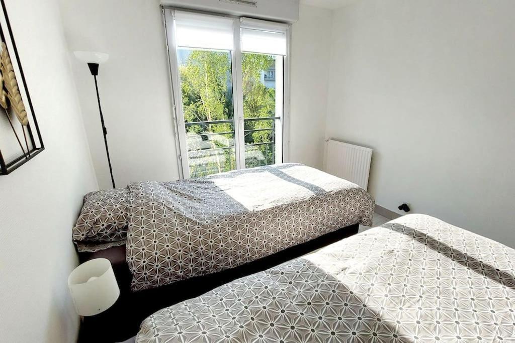 Cosy Home 2, 2 Chambres, 6 Personnes, 3 Min Gare, Parking Cergy Exteriér fotografie