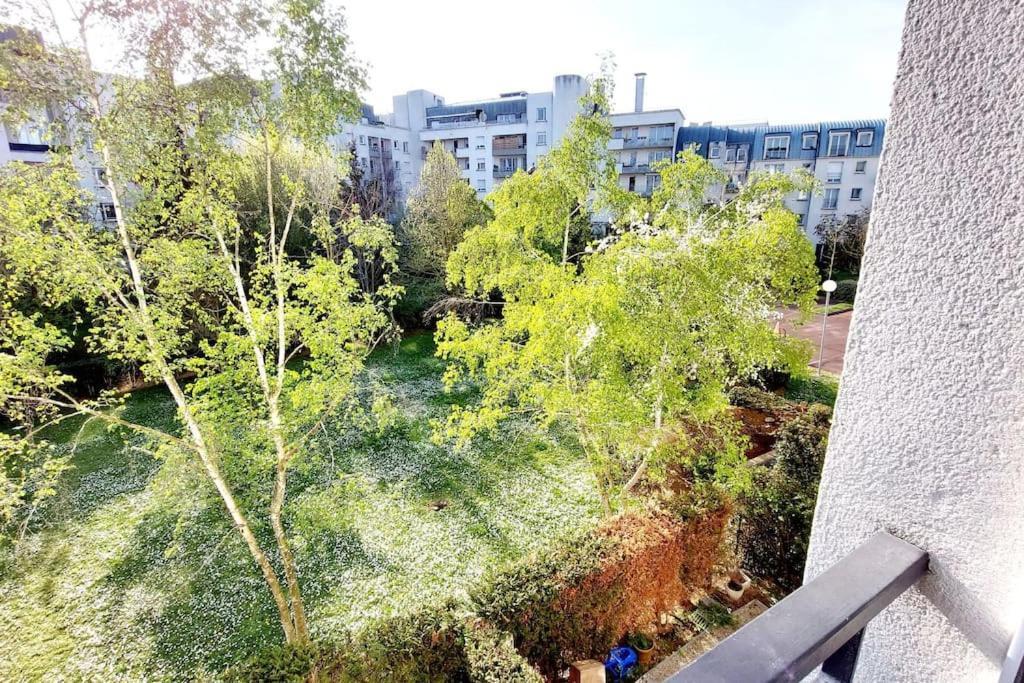 Cosy Home 2, 2 Chambres, 6 Personnes, 3 Min Gare, Parking Cergy Exteriér fotografie