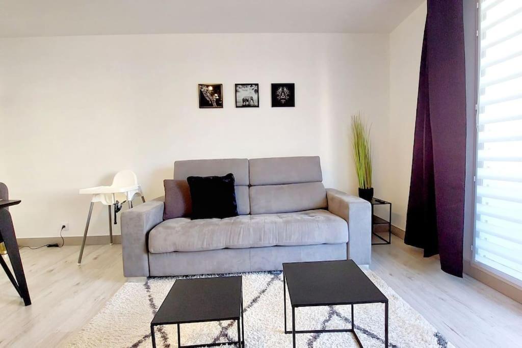 Cosy Home 2, 2 Chambres, 6 Personnes, 3 Min Gare, Parking Cergy Exteriér fotografie